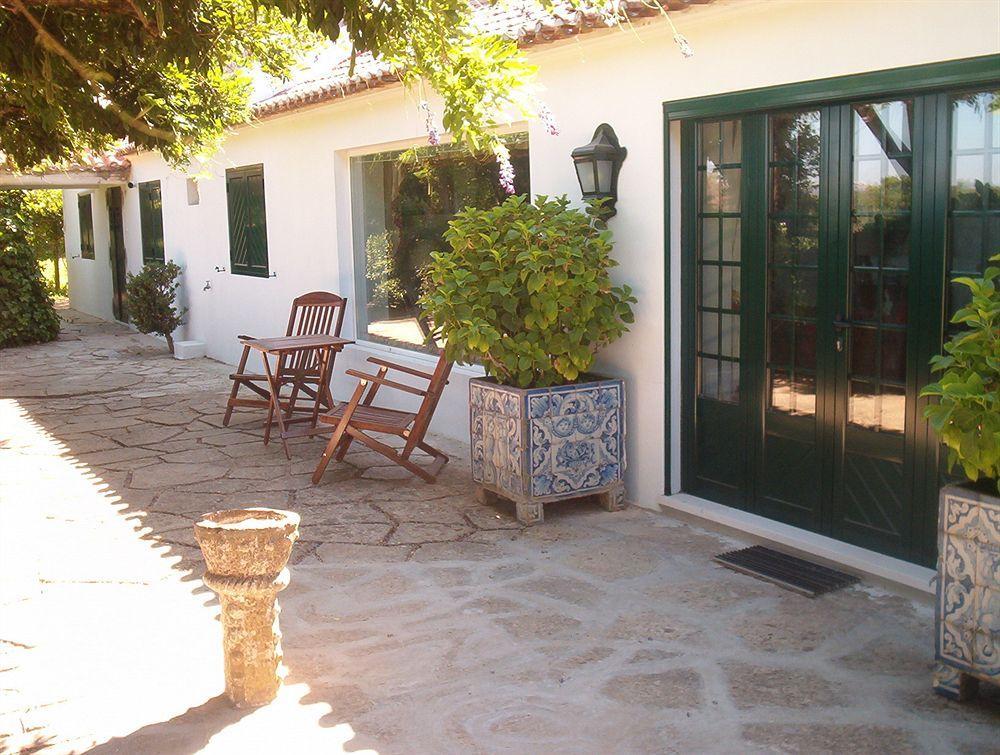 Quinta Do Casalinho Pensionat Almeirim Exteriör bild