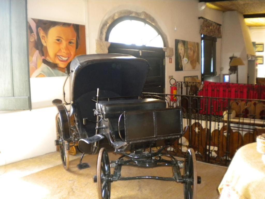 Quinta Do Casalinho Pensionat Almeirim Exteriör bild