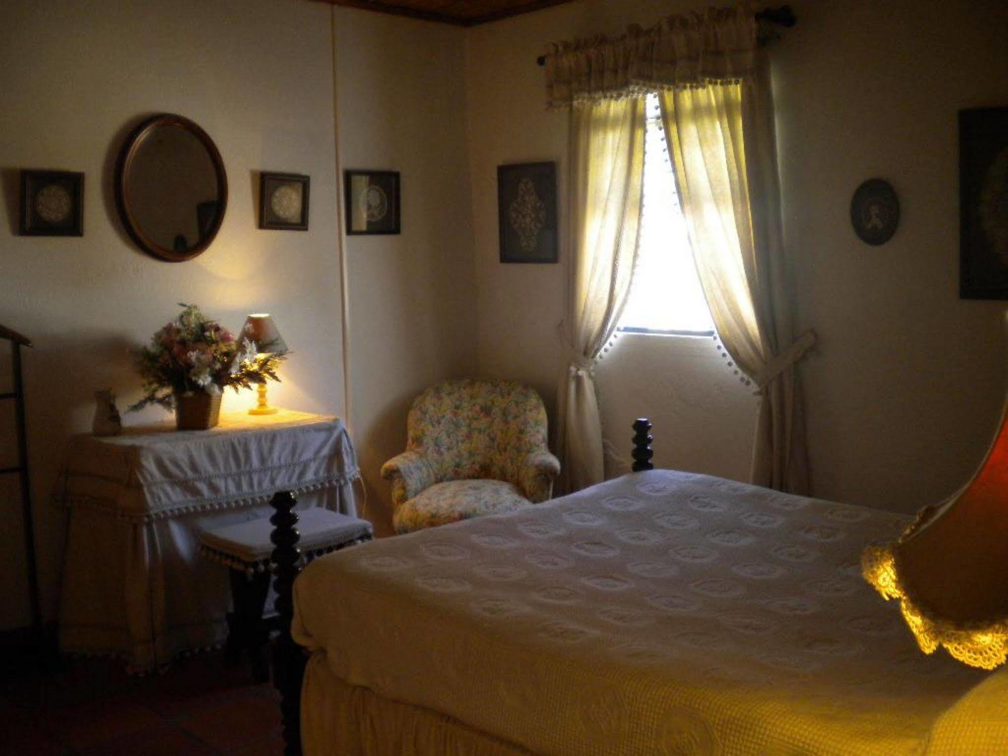 Quinta Do Casalinho Pensionat Almeirim Exteriör bild